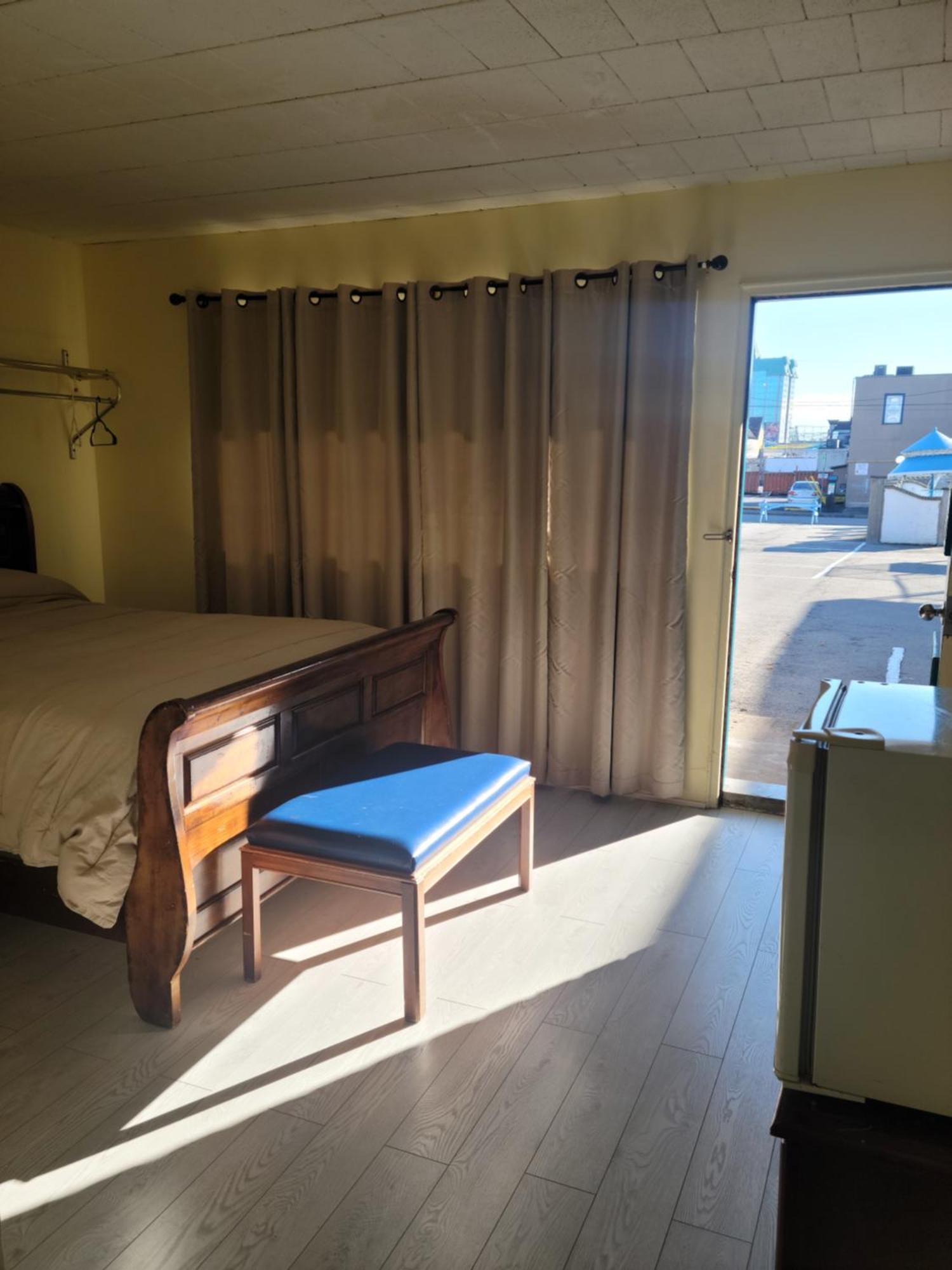 Olympia Motel Niagara Falls Room photo